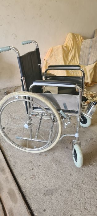Инвалидная коляска