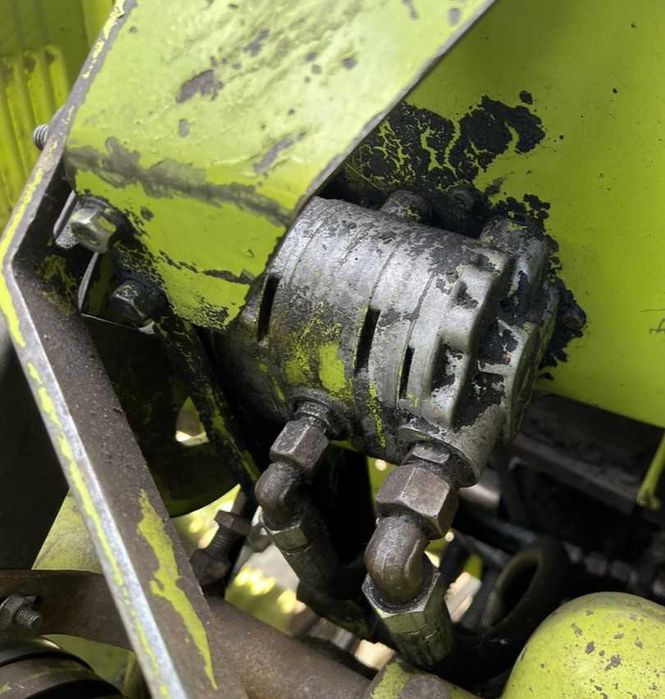 Pompa hydrauliczna  kombajn claas dominator 66,76,86 inne