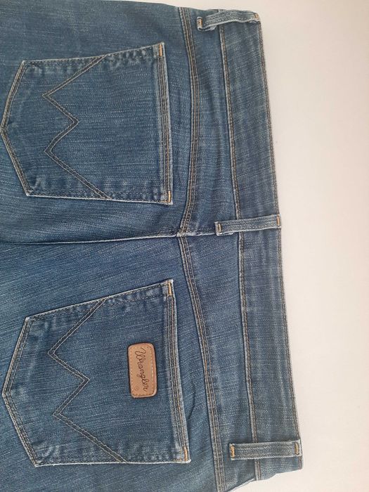 spodnie damskie Wrangler jeansowe rozmiar 32/32