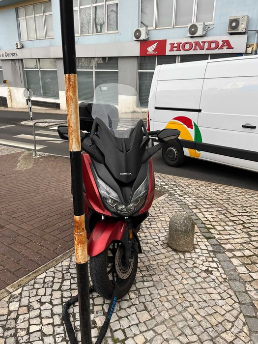 Moto Honda Forza 125