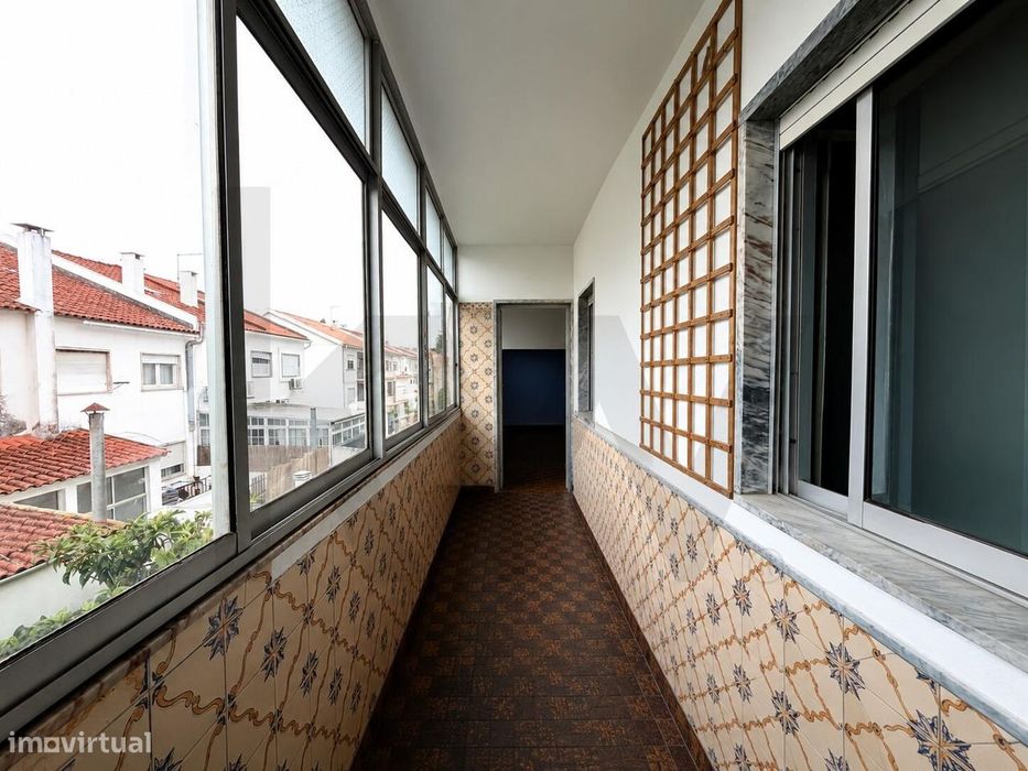 Andar De Moradia T3, Para Arrendamento Em Corroios