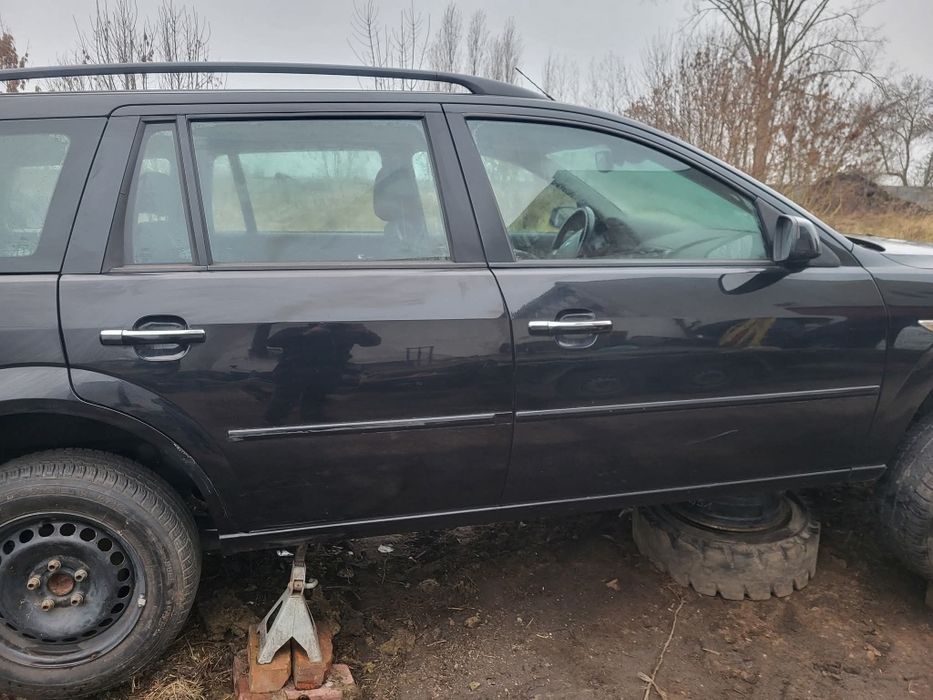 Ford Mondeo kombi   mk3  *2.5 V6  * 2.0 tdci *lakieru 60 *M1  * G0  *