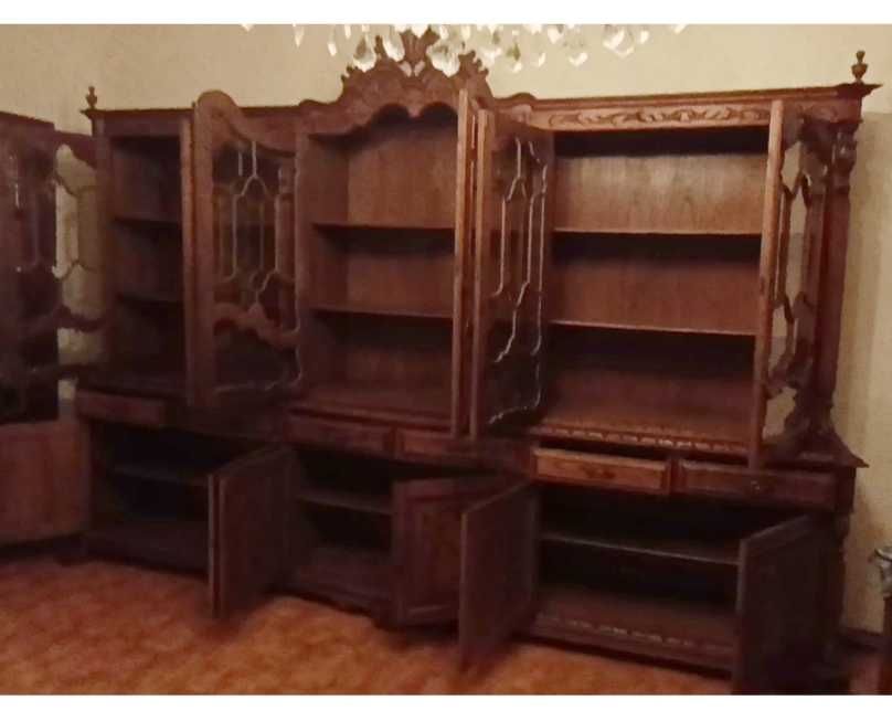 Móvel de Sala Antigo em Madeira