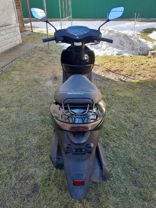 Продам скутер HONDA AF68