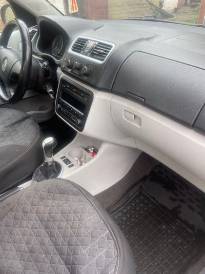 Skoda roomster  2008 1.4 диз