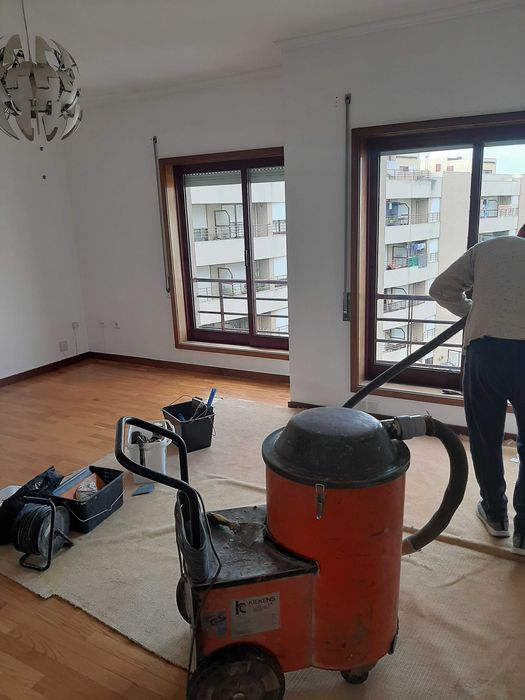 [Arrenda-se] Apartamento T2 na cidade de Paredes