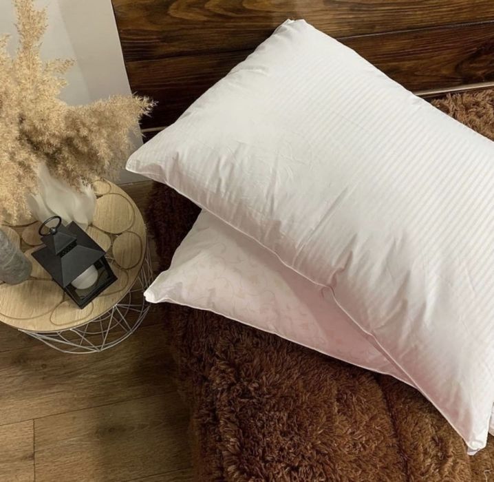 Подушки штучний лебяжий пух екопух ОДА. Подушки еко пух ОДА.