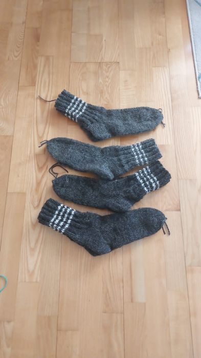 2 pary skarpet wełniane r.44-46