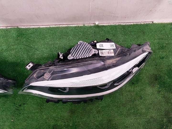 BMW 2 F22 F23 Фара Фари передні ліва права Adaptive Led USA EU