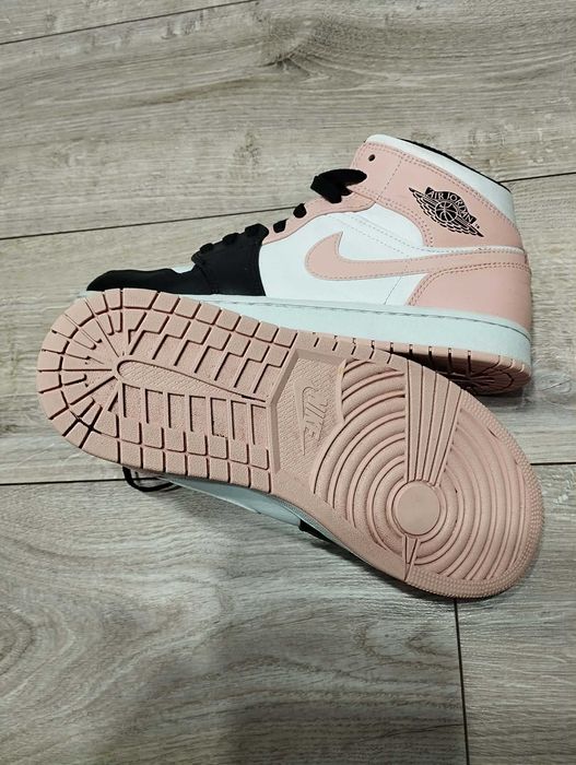 Nike Jordan 1 Retro Mid Crimson Tint size 41