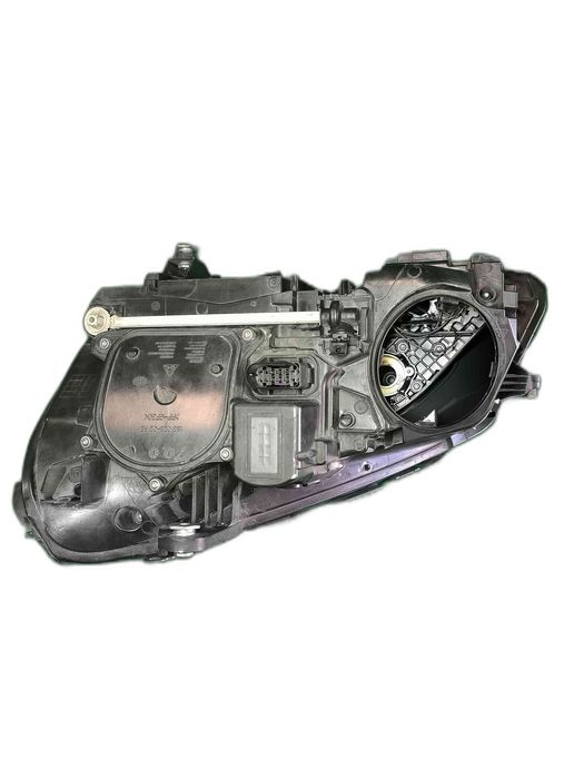 Ótica / Farol Direito MERCEDES-BENZ E-CLASS E 300 Hybrid / BlueTEC Hybrid (212.098) (150 kW / 204 cv) [12.2011 - 12.2016] 1EX01106662 (OEM)