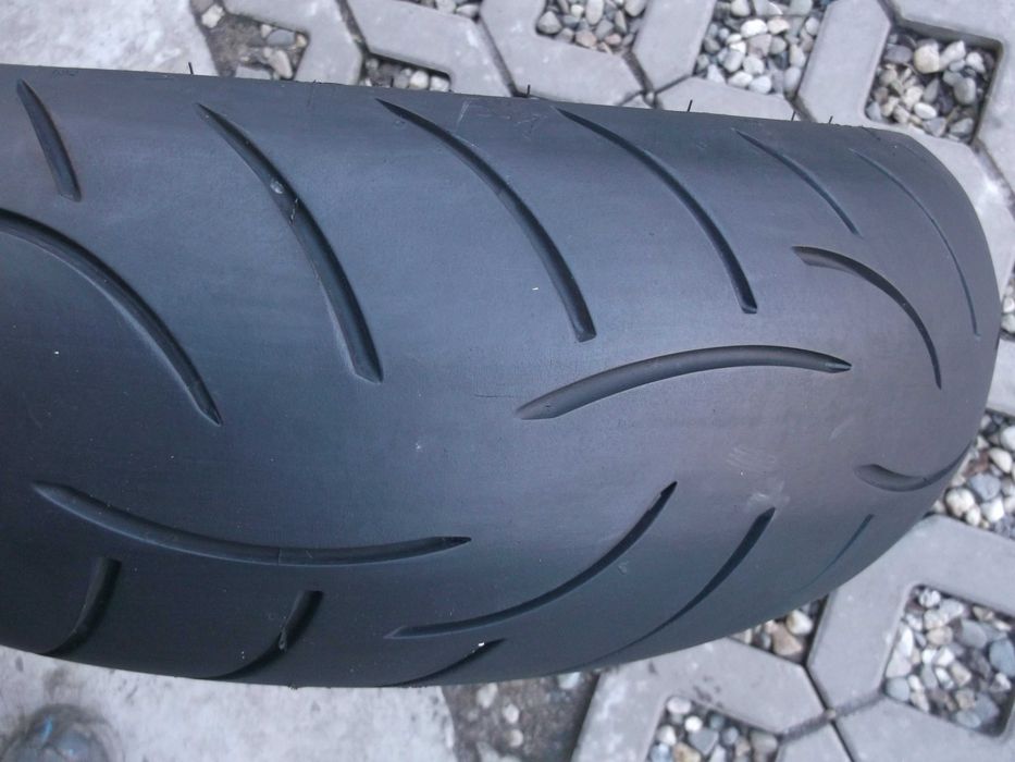 opona 180/55ZR17 Metzeler Roadtec Z8 interact dot2920 3,7mm sport tor gsf fazer