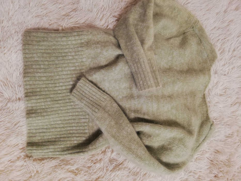 sweter s 36 Angora 100% Werrso sweter z angory s 36