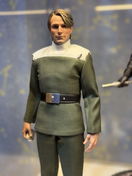 Фігурка 1/6 Hot Toys MMS775 - Rogue One: Galen Erso (Japan Exclusive)