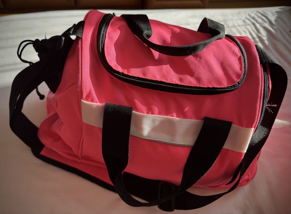 Сумка спортивна рожева