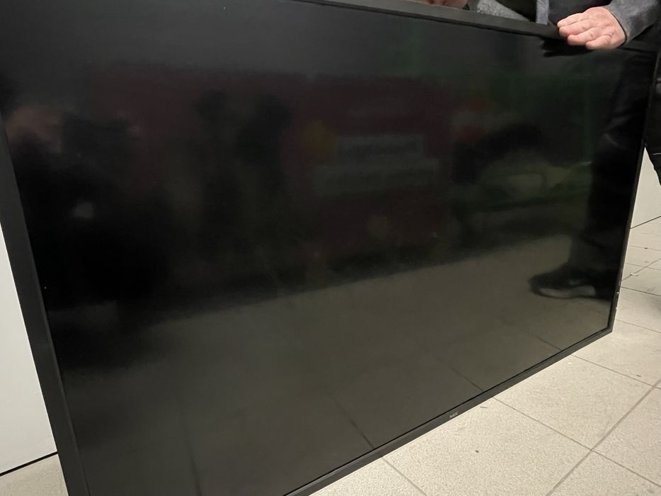 Monitor wielkoformatowy nec multisync v552