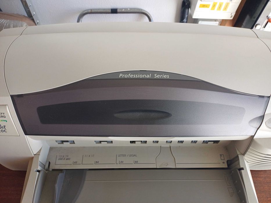 Impressora HP Deskjet 1220C