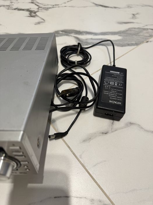 Музичний центр / DVD-програвач Hitachi AX-M910