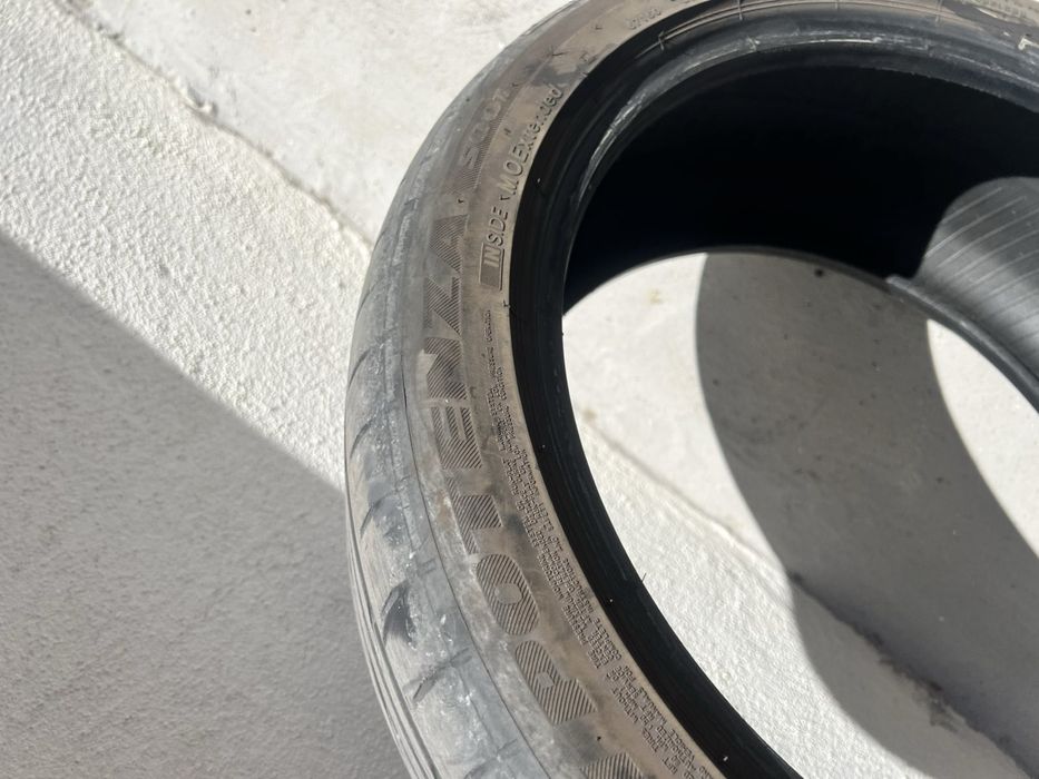 245/40/18 Bridgestone 2 pneus