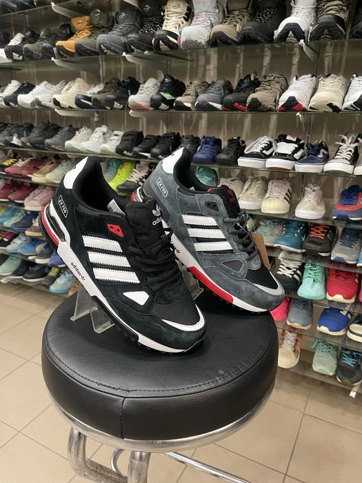 Кросівки adidas zx 750