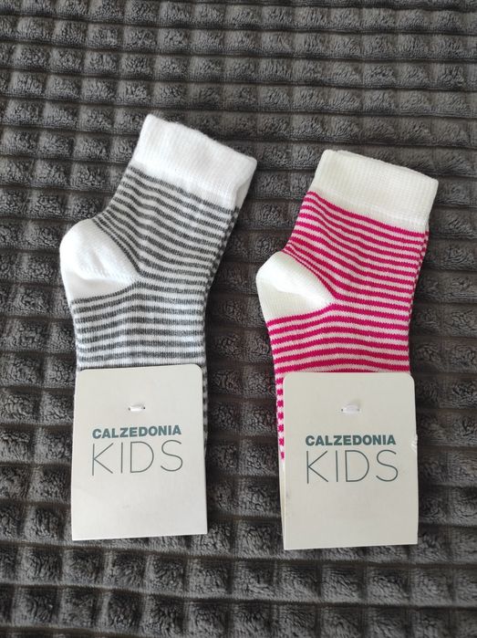 Skarpety dla dziewczynki Calzedonia rozmiar 19-21.