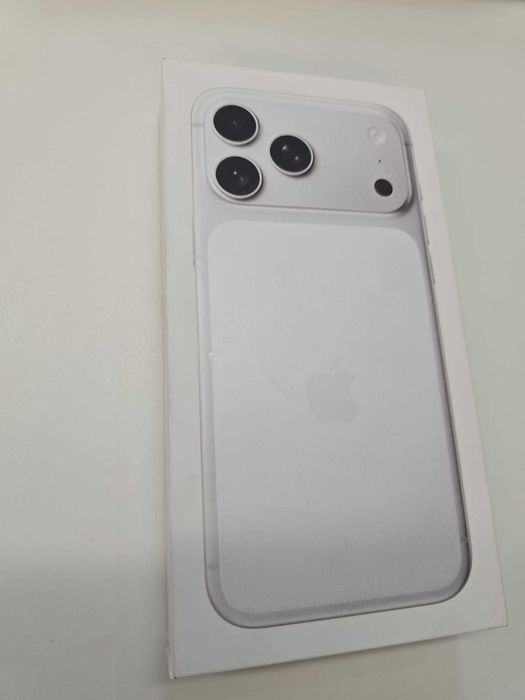 Fabrycznie nowy Apple iPhone 17 PRO MAX Srebrny 256GB F Vat23%