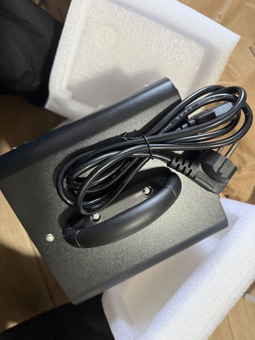 Gerador de Ozono Ozone Air Disinfector HF258 — NOVO, nunca utilizado.