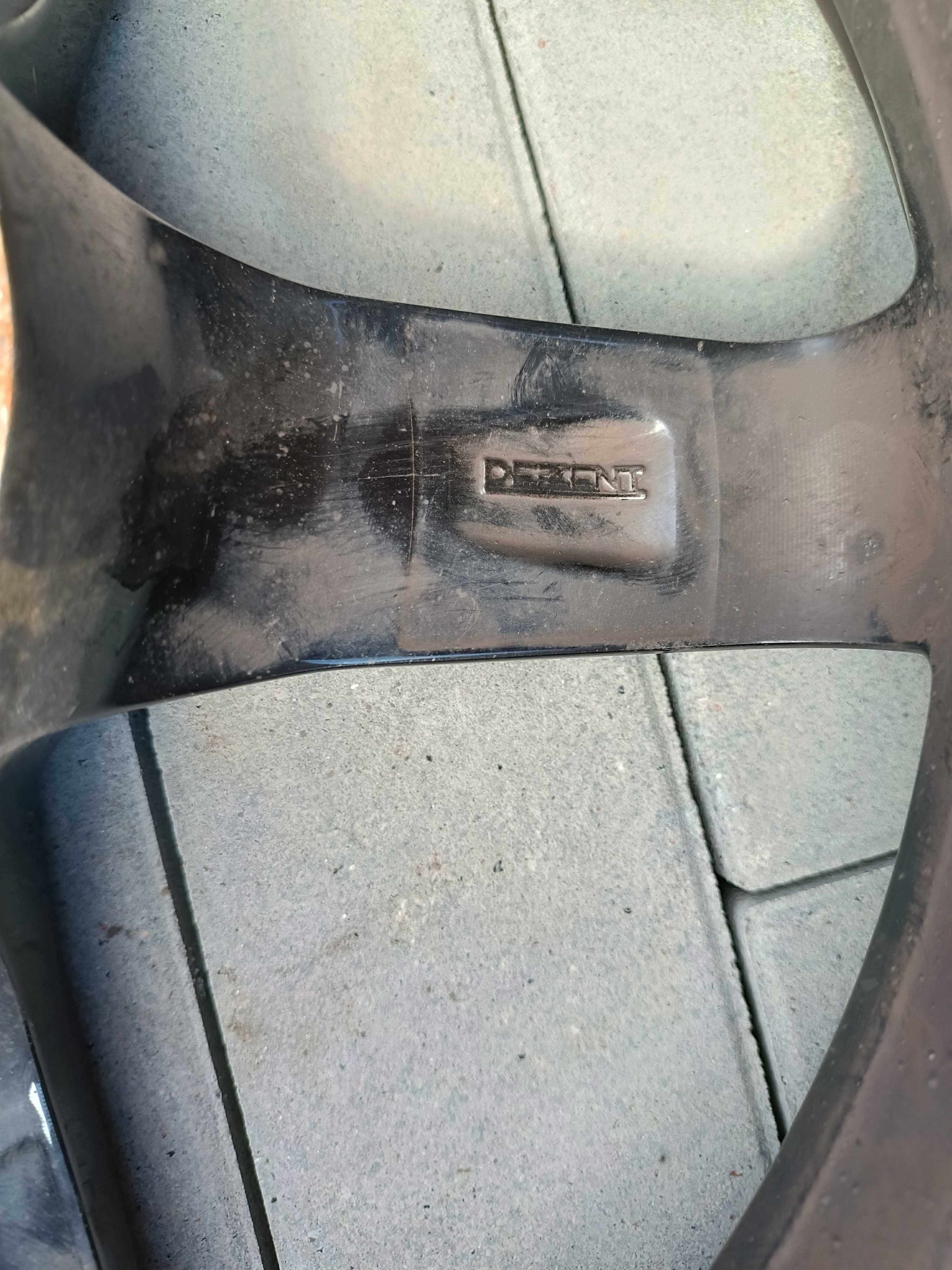 Диски Dezent R17, 5*114.3: 3 000 грн. - Диски Київ на Olx