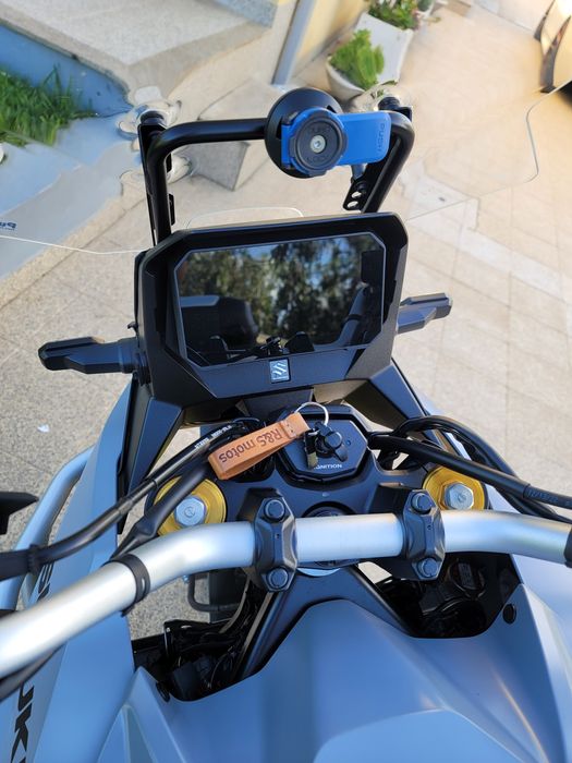 Suzuki V Strom 800DE