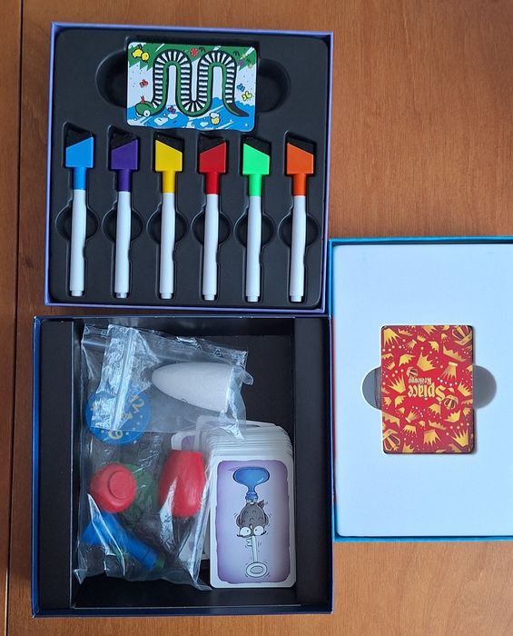 Настільні ігри Сплячі королеви ,Швидкісні кольори ,Привид розумака