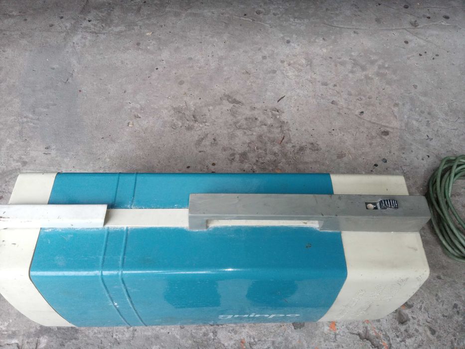 Продам ретропылесос.