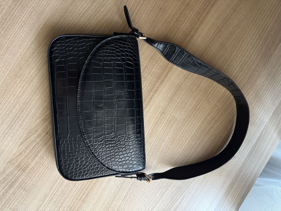 Класична сумка чорного кольору