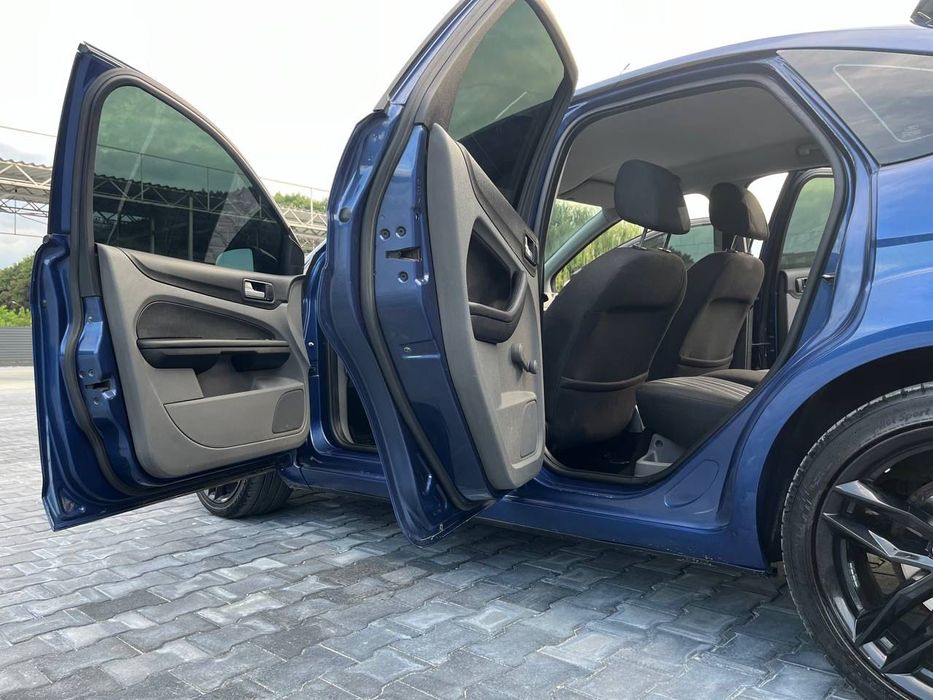 Ford Focus 2008 1.6 газ/бензин