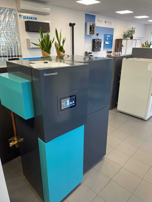 Centrometal PelTec II Lambda 12 kW kocioł na pellet zasobnik 200 kg
