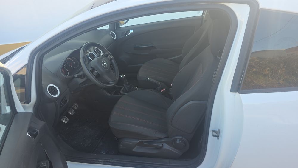 Opel corsa Black edition 1.2 gasolina