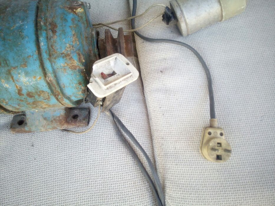 silnik nisko obrotowy niestety bez tablicy