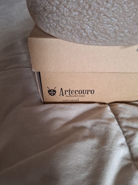 Botas pele articouro 42