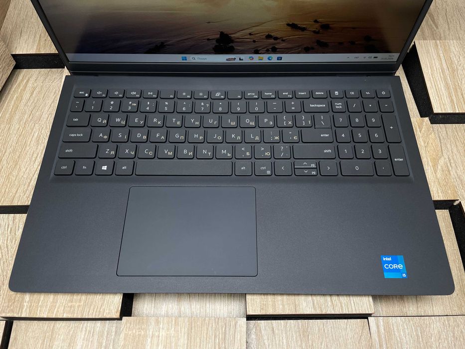 №5513 Ноутбук Dell inspiron 15 3511 FHD IPS Touch/i5-1135G7/SSD240/8Gb