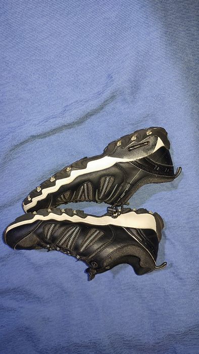 Кросовки 40-41 р
