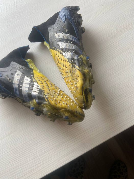 Копи Adidas Predator