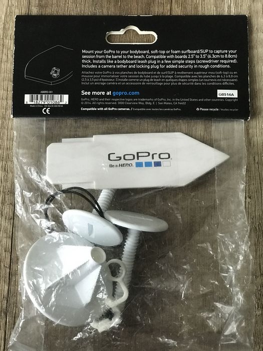 Оригінальні кріплення та аксесуари для камер GoPro