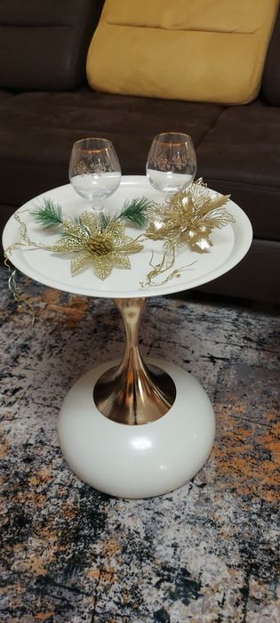 Столики журнальні