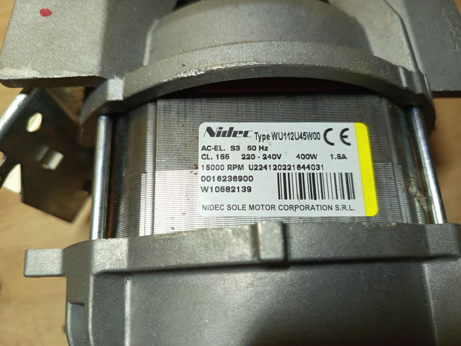 Silnik elektryczny | Nidec WU112U45W00