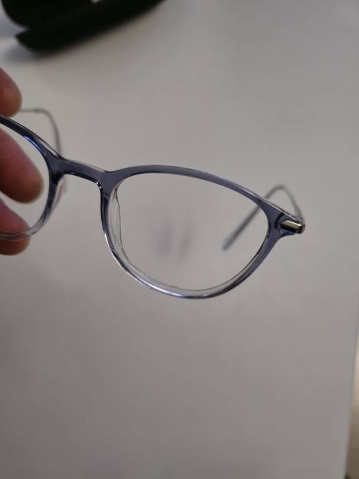 Okulary oprawki dziecięce wiek około 9/10 lat