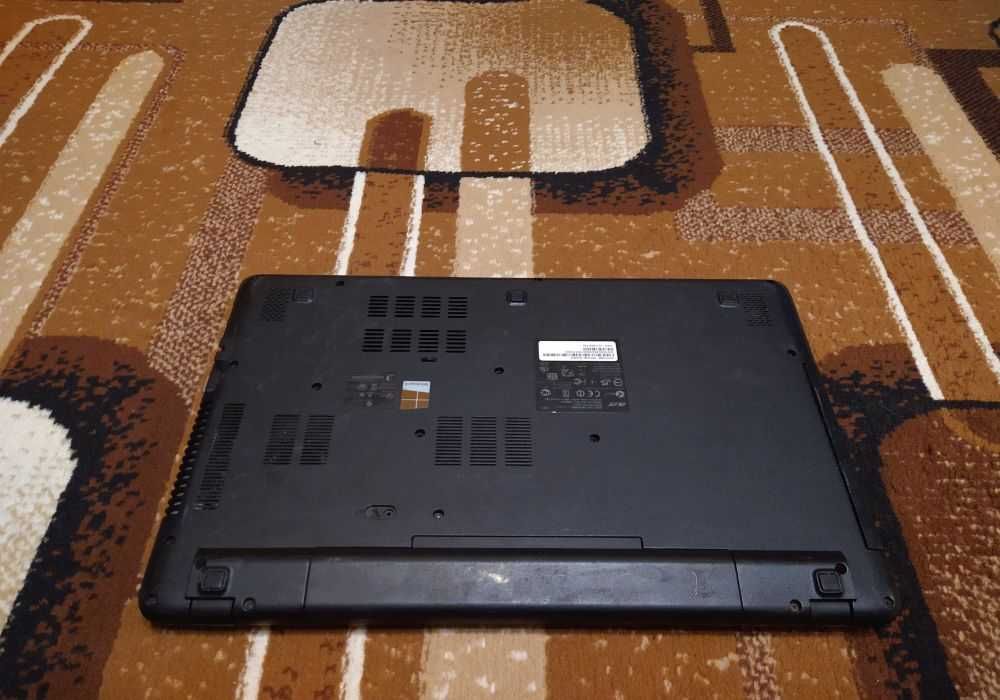 Acer E5-571, procesor Intel i3-4030 (4x1.90), dysk 320GB, bateria ok