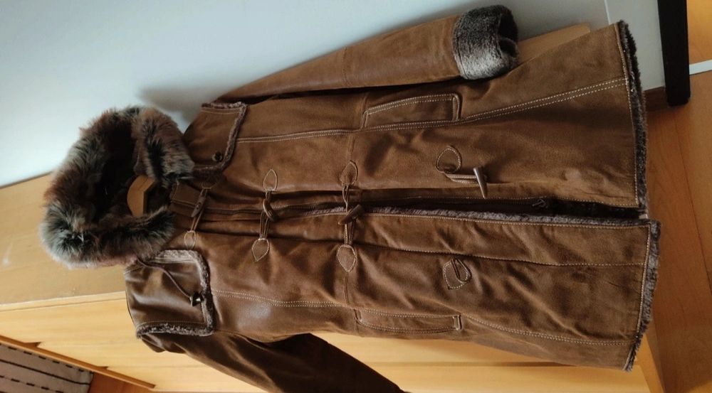 Casaco canadiana em pele L da Casa das Peles