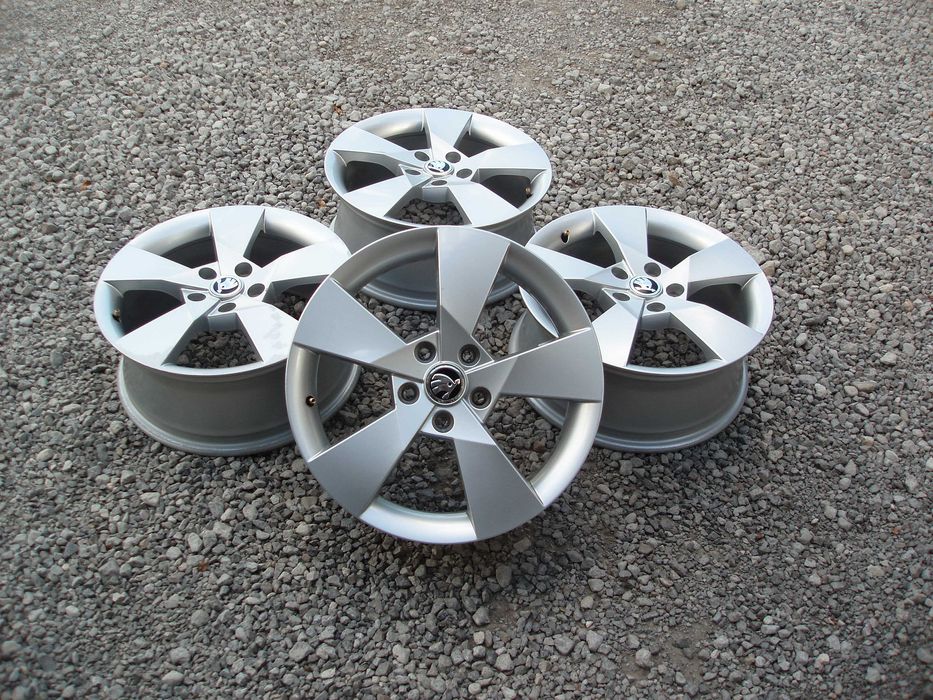 Felgi Aluminiowe 5x112x57  17''  ET49 Oryginał SKODA