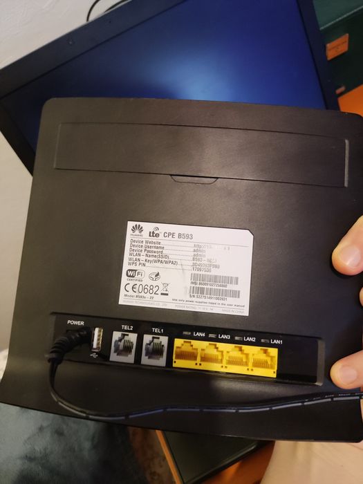 Laptop Dell 6gb Intel i5 , 2.67 GHz + router+ mysz