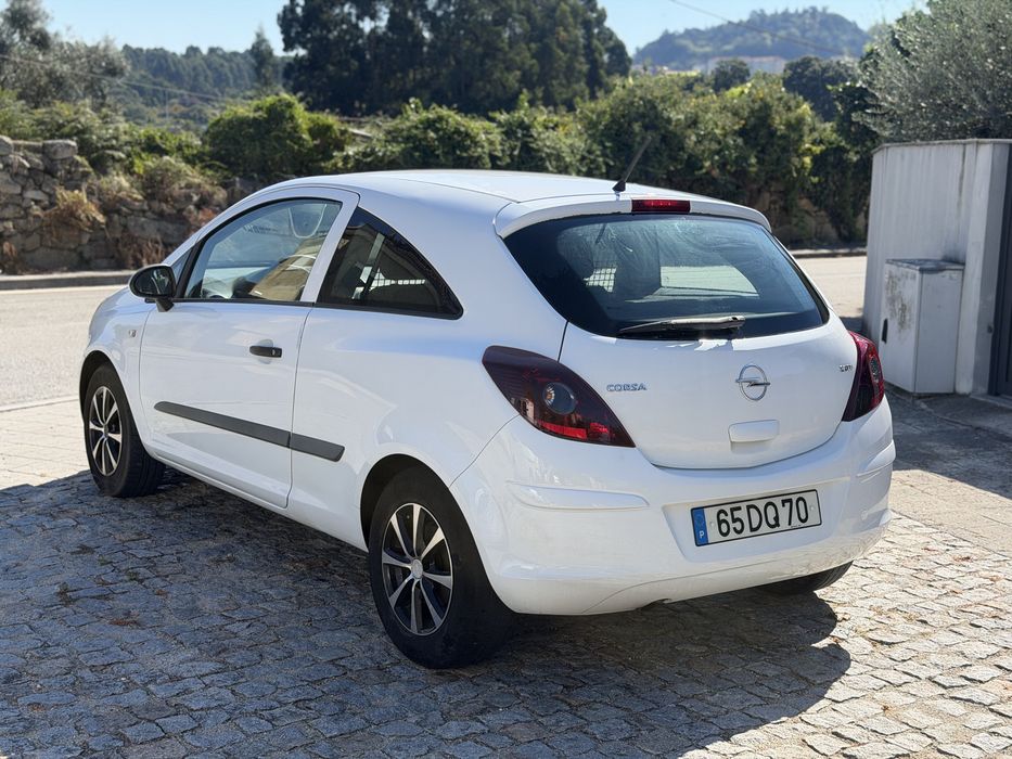 Opel corsa 1.3cdti comercial