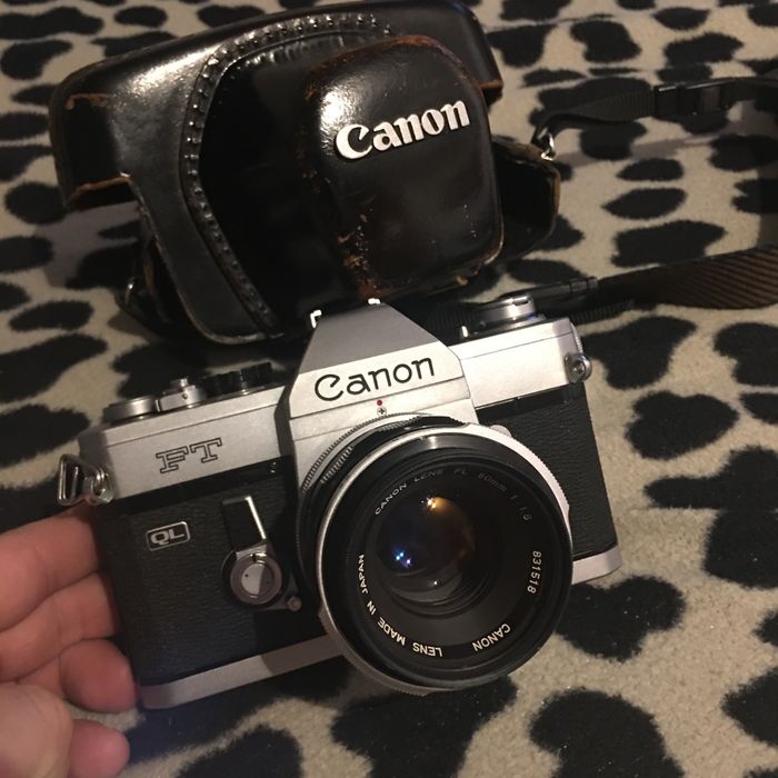 Aparat analogowy Canon FT